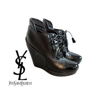 Yves Saint Laurent Glossy Black Wedge Shoes